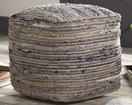 Absalom Pouf