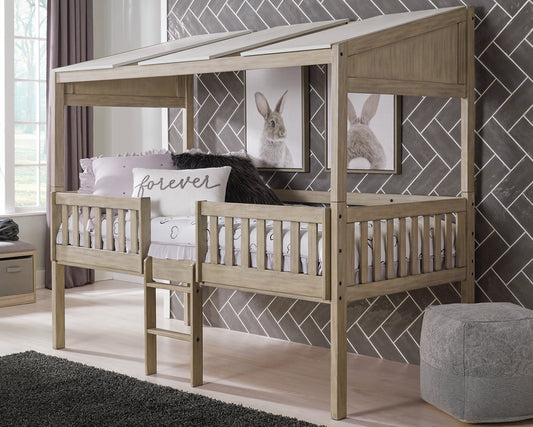 Wrenalyn Twin Loft Bed