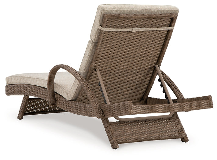 Beachcroft Chaise Lounge with Cushion