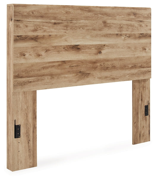 Hyanna Full Panel Headboard with Mirrored Dresser