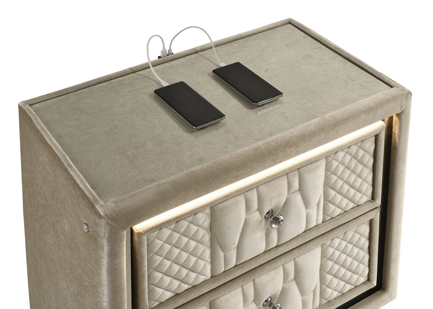 Lorient 4-piece Eastern King Bedroom Set Ivory and Camel